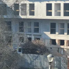 Jak dojechać na Osiedle Teatralne w Krakowie? Kompletny przewodnik