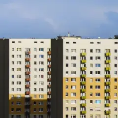 Ile zarabia radny osiedla? Zaskakujące różnice w wynagrodzeniach