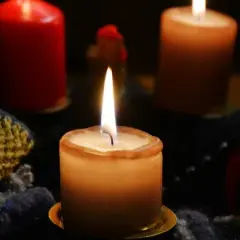 Jaki jest kolor szat liturgicznych w adwencie i jego znaczenie