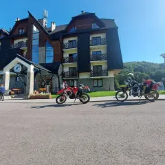 Trasy motocyklowe enduro w Polsce: odkryj najciekawsze szlaki