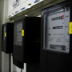 Oszczędny grzejnik elektryczny: Jak realnie obniżyć rachunki?