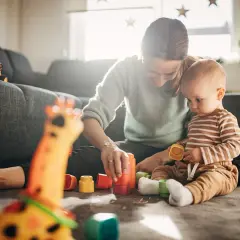 Zabawy sensoryczne dla 7 miesięcznego dziecka, które rozweselą malucha