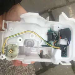 Jak podłączyć centralny zamek w Fiacie Panda? Poradnik DIY!