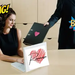 Szef podaje kobiecie teczkę z sercem, a na laptopie widnieje napis "Romanse". To romans nie z powieści, a z biura!