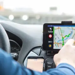 Gdzie można zaktualizować nawigację, aby uniknąć problemów w trasie
