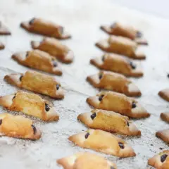 Gdzie kupić ciastka kreolskie? Najlepsze sklepy i opcje dostawy online