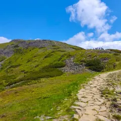 Babia Góra 1725 m n.p.m.: Szlaki, pogoda, bezpieczeństwo. Gotowy na szczyt?