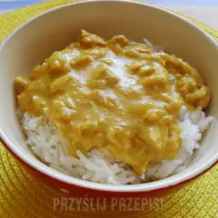 Jak zrobić sos curry do ryżu? Prosty przepis na idealny smak!