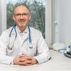 Recepta na uczulenie: do kogo iść? Lekarz rodzinny czy alergolog?