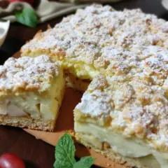 Najlepsze przepisy na ciasto z jabłkami i budyniem, które zachwycą smakoszy