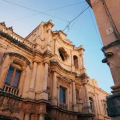 Czy w Alicante jest bezpiecznie? Odkryj zagrożenia i bezpieczne miejsca
