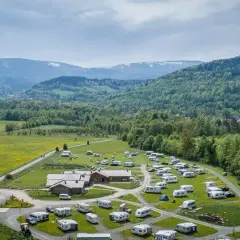 Gdzie pod namiot w Opolskim? Odkryj najlepsze miejsca na camping