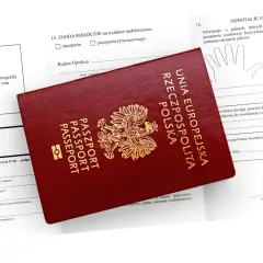 Wniosek o paszport, miejsce na zdjęcie i dane do wypełnienia. Dowiedz się, jak przedłużyć paszport, wypełniając formularz.