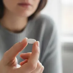 Niezabezpieczony stosunek? Antykoncepcja awaryjna: fakty i mity