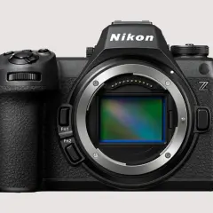 Nikon Z, nowoczesny aparat bezlusterkowy, który wyznacza nowe standardy w porównaniu do starszych modeli DSLR.