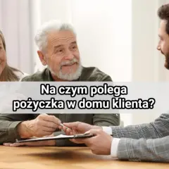 Starsze małżeństwo rozmawia z doradcą o ekspresowych pożyczkach gotówkowych w domu klienta.
