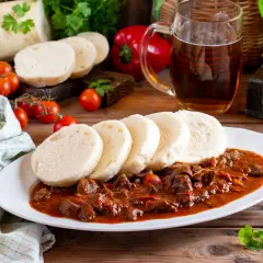 Co zjeść w Czechach? Odkryj najlepsze tradycyjne potrawy i smaki