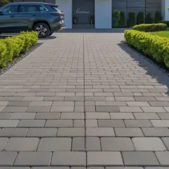 Jakiej grubości kostka na podjazd? Wybierz dobrze na lata!