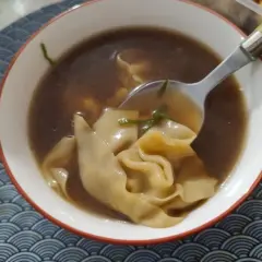 Sopa de Wonton: Descubre el Secreto de la Receta Casera Perfecta