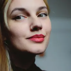 Jak przyciemnić rzęsy bez tuszu? Sprawdzone metody i trwały efekt