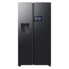 Czarny, dwudrzwiowy Samsung z ekranem dotykowym. Zastanawiasz się, ile waży duża lodówka? Ten model to ok. 130 kg.