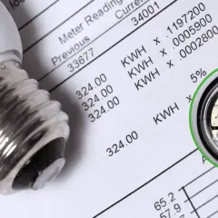 Ile kosztuje 1 kWh prądu? Sprawdź ceny i uniknij wysokich rachunków