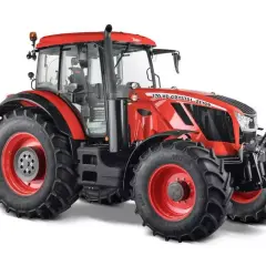 Czerwony ciągnik Zetor Crystal 170 HD z dużymi, terenowymi oponami i kabiną.