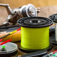 Żyłka czy plecionka na spinning? Porównanie i wybór dla Ciebie