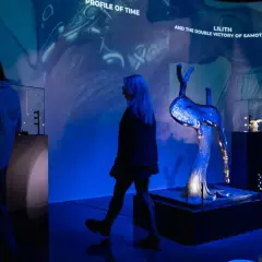 Rzeźby Salvadora Dalí: Odkryj ich niezwykłe znaczenie i historię