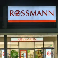 Kiedy promocje w Rossmannie? Upoluj -55% i inne okazje!