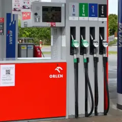 Kiedy tańsze paliwo na Orlenie? Sprawdź daty promocji i rabatów