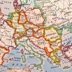 Ile trwa lot z Polski do Francji? Zaskakujące różnice w czasie!