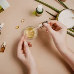 Różnica między perfumami a wodą toaletową: co wybrać dla siebie?