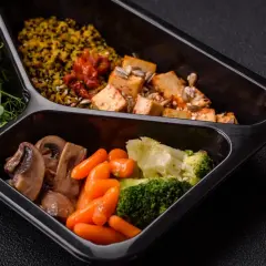 Catering dietetyczny: Co to? Czy dieta pudełkowa jest dla Ciebie?