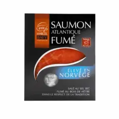 Saumon fumé Atlantique Marcel Baey, élevé en Norvège. Un saumon à la ficelle, salé au sel sec et fumé au bois de hêtre.