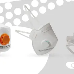 Tres mascarillas FFP2 Climax, con válvula naranja y blanca, listas para proteger.