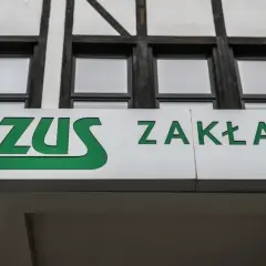 ZUS Zakład Ubezpieczeń Społecznych. Tu można dowiedzieć się o zasiłek stały z MOPS, 500+ dla niepełnosprawnych i innych świadczeniach.