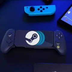 Smartfon z logo Steam w uchwycie gamingowym, idealny do grania w gry z PC na Androidzie. Obok kontroler i ekran z grą retro.
