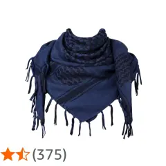Pañuelo shemagh azul marino con flecos y estampado geométrico en negro.