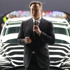 Ile ma lat Elon Musk? Zaskakujące fakty o jego życiu i osiągnięciach