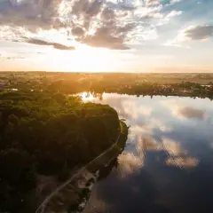 Jezioro w Lublinie? Odkryj Zalew Zemborzycki i inne perły!