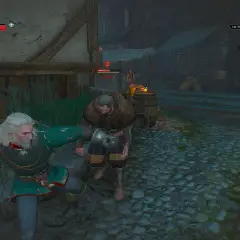 Geralt walczy z przeciwnikiem, a w tle widać stragan z napisem "Miecze i Pierogi".