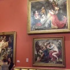 Muzeum sztuki w Sankt Petersburgu: odkryj najważniejsze kolekcje