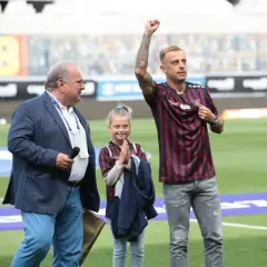 Grosicki zarobki w Pogoni: Ile naprawdę zarabia kapitan?
