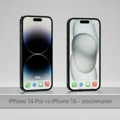 Dwa iPhone'y na srebrnej podstawce, jeden z ciemną tapetą, drugi z jasną. Porównanie iPhone 14 Pro vs iPhone 15.
