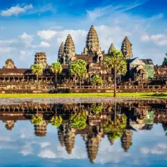 Angkor Wat w Kambodży. Ceny biletów i noclegów są przystępne, a widok zapiera dech w piersiach.