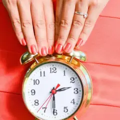 Po 40. i częste miesiączki? Kiedy to perimenopauza, a kiedy alarm?