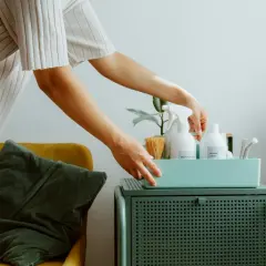 Wybielacz dezynfekuje? Tak! Bezpieczne użycie krok po kroku