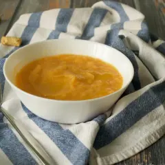 Vellutata di patate Bimby: la ricetta cremosa che ti svolta la cena
