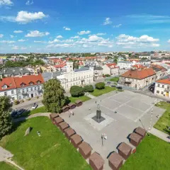 Gdzie zjeść w Radomiu? Sprawdzone miejsca i smaki, które pokochasz